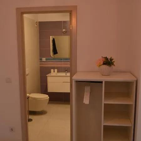 Aba's Onix Blue Mamaia Nord Apartmán *